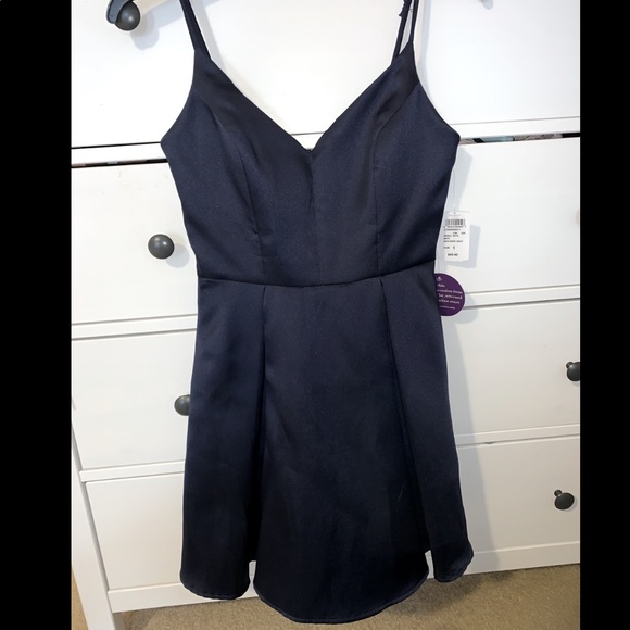 Navy dress - Picture 1 of 3